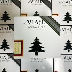 Viaje Holiday Blend Christmas Tree '22 - 5-Pack (4" x 60)